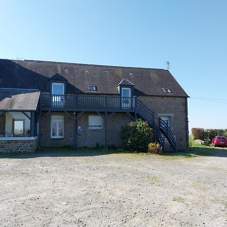 Maison Face Au Mont Avec Exterieur Avranches Bagian luar foto
